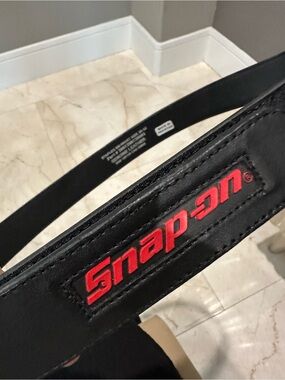 Snap On leather belt with Velcro fastening EUC